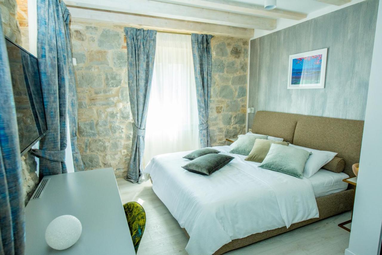 Heritage Villa Vitturi Sea View คาชเตลา ภายนอก รูปภาพ